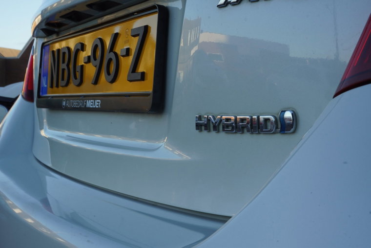 Vehicle Image 10