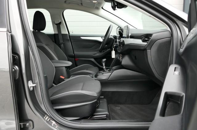 Vehicle Image 40