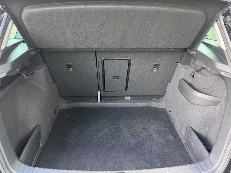 Vehicle Image 42
