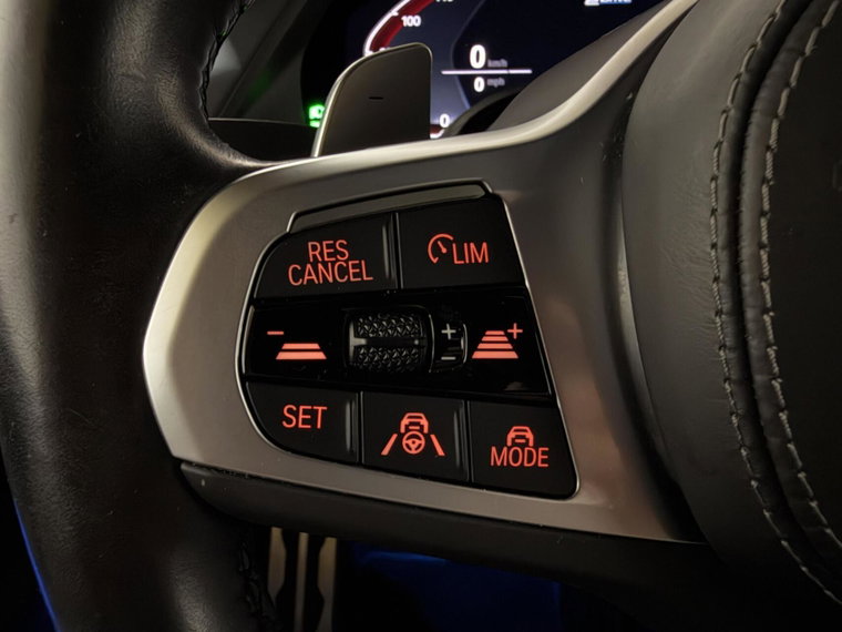 Vehicle Image 38