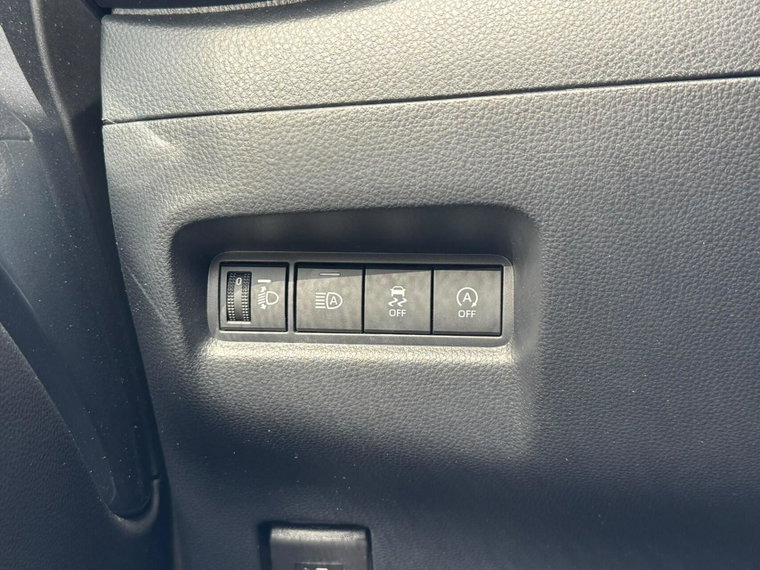 Vehicle Image 37