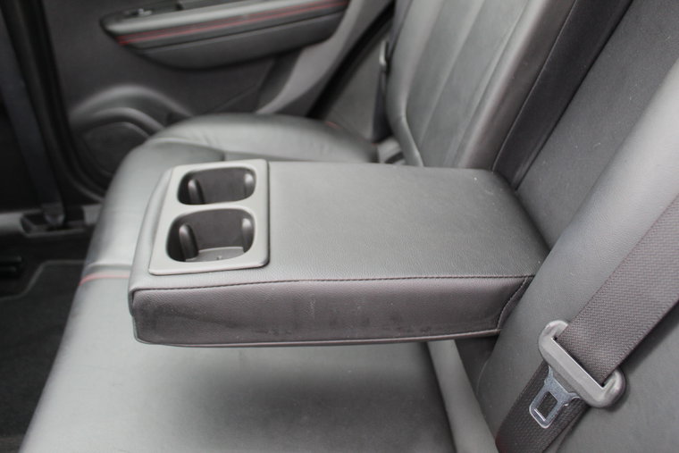 Vehicle Image 36