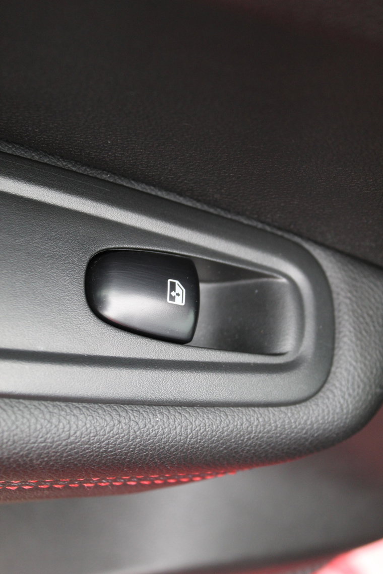 Vehicle Image 39