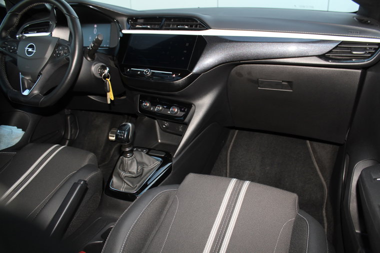 Vehicle Image 37