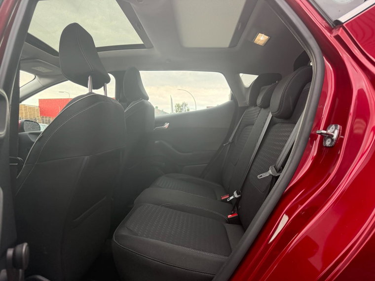 Vehicle Image 20