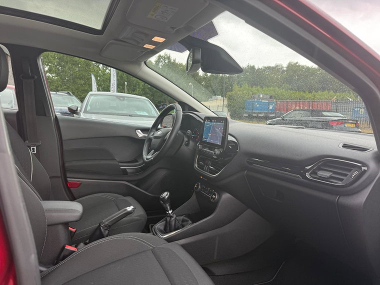 Vehicle Image 23