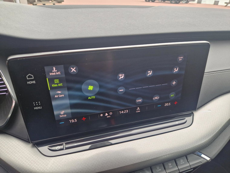 Vehicle Image 37