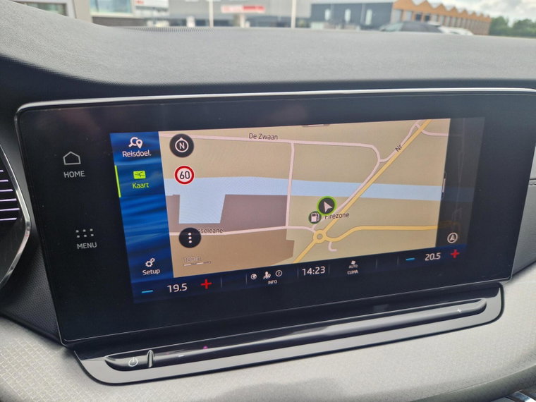 Vehicle Image 39