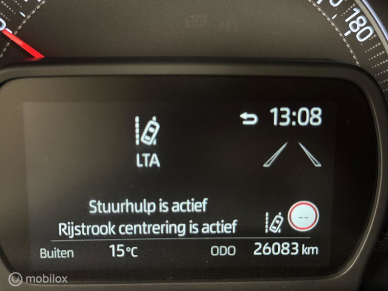 Vehicle Image 33