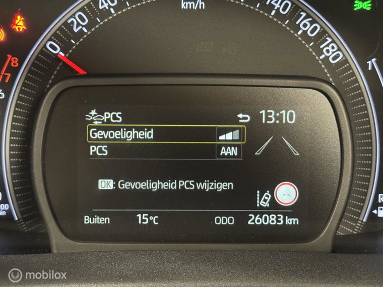 Vehicle Image 35