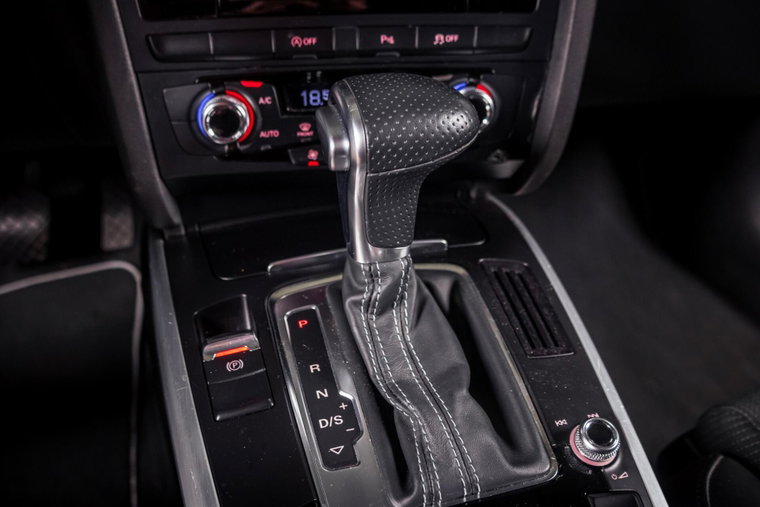 Vehicle Image 40