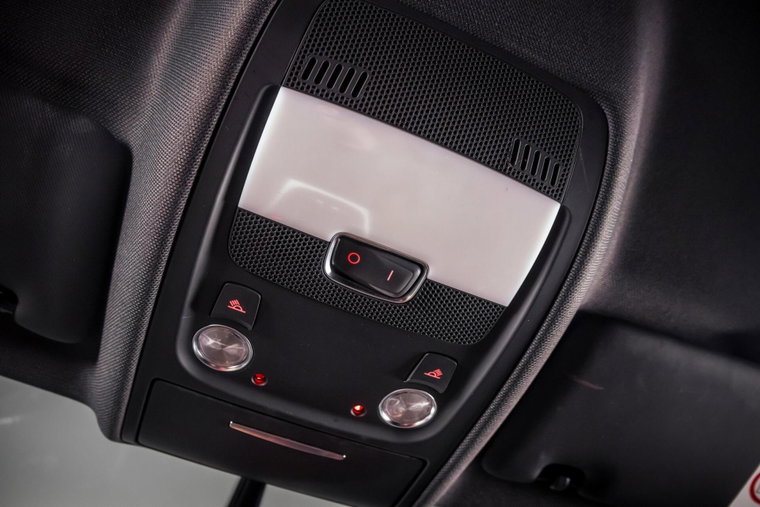 Vehicle Image 50