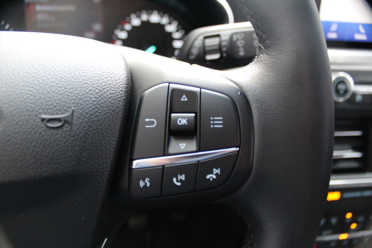 Vehicle Image 37