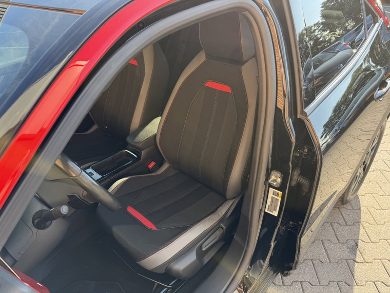 Vehicle Image 41