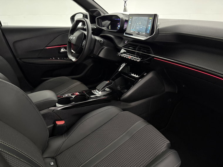 Vehicle Image 40