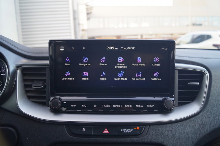 Vehicle Image 15