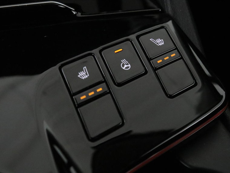 Vehicle Image 27