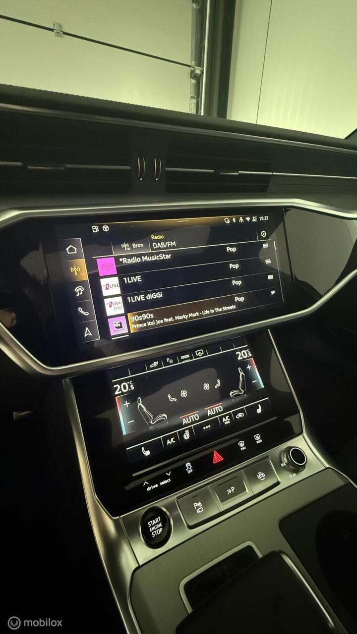 Vehicle Image 40