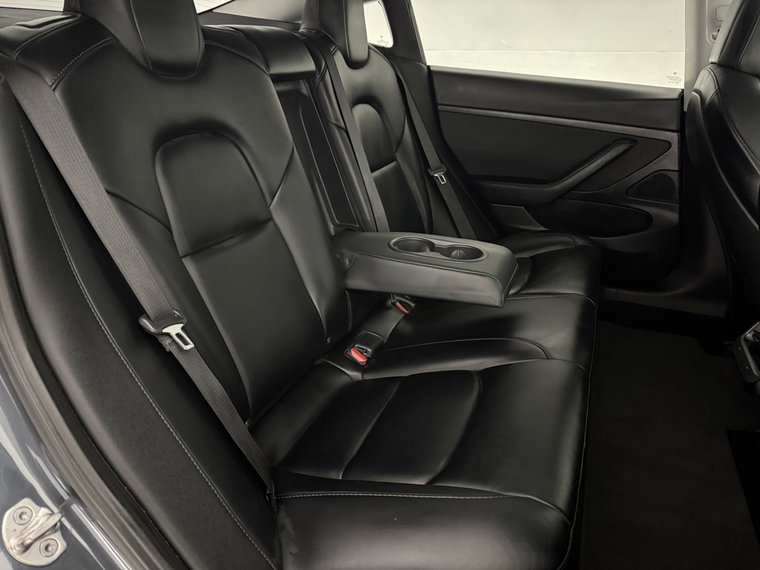 Vehicle Image 41