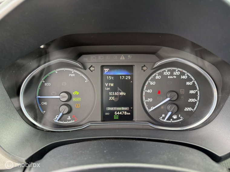 Vehicle Image 17
