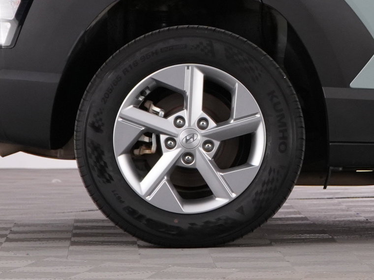 Vehicle Image 39