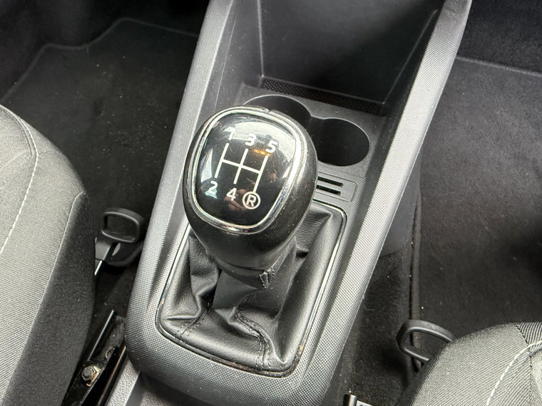 Vehicle Image 22