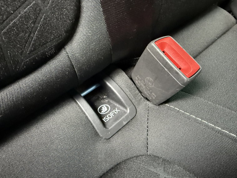 Vehicle Image 24