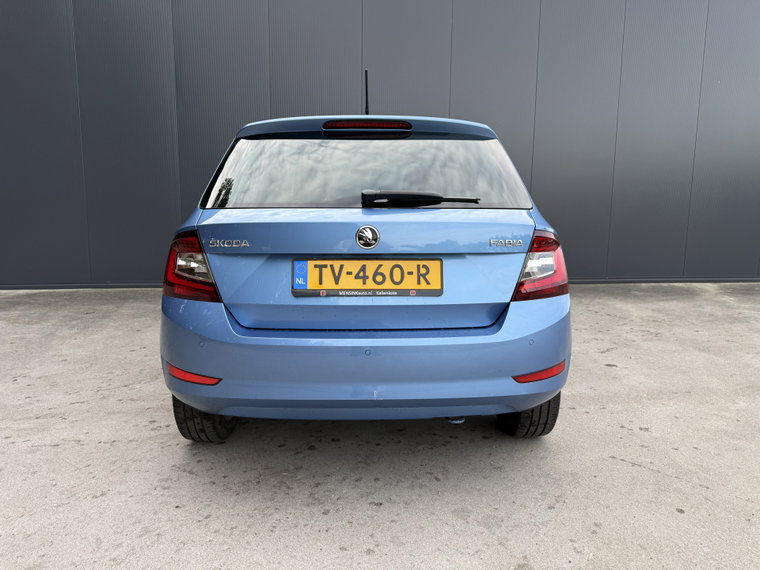 Vehicle Image 29