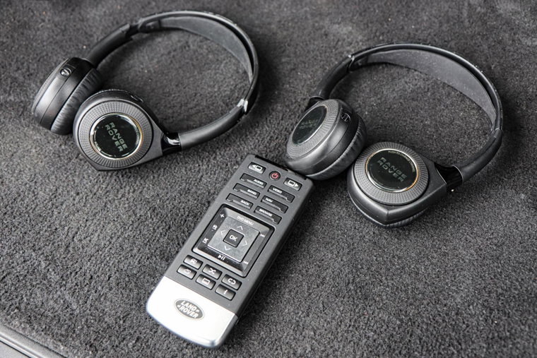Vehicle Image 21