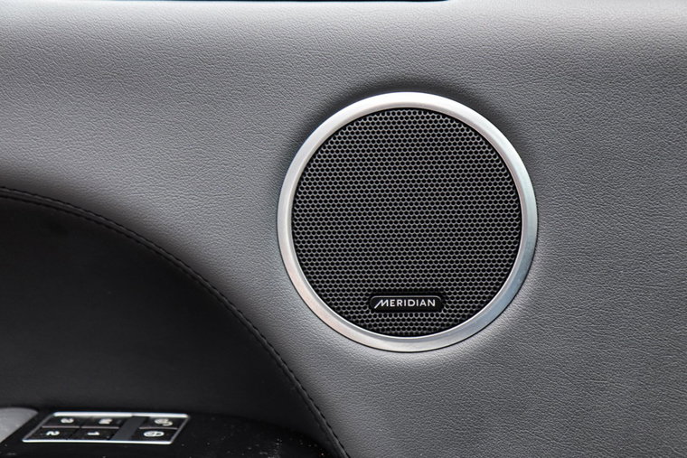 Vehicle Image 23