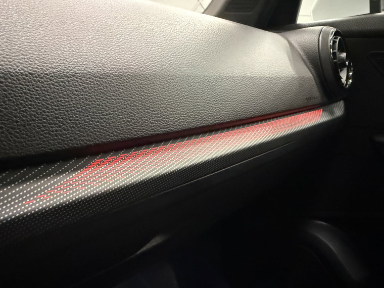 Vehicle Image 39