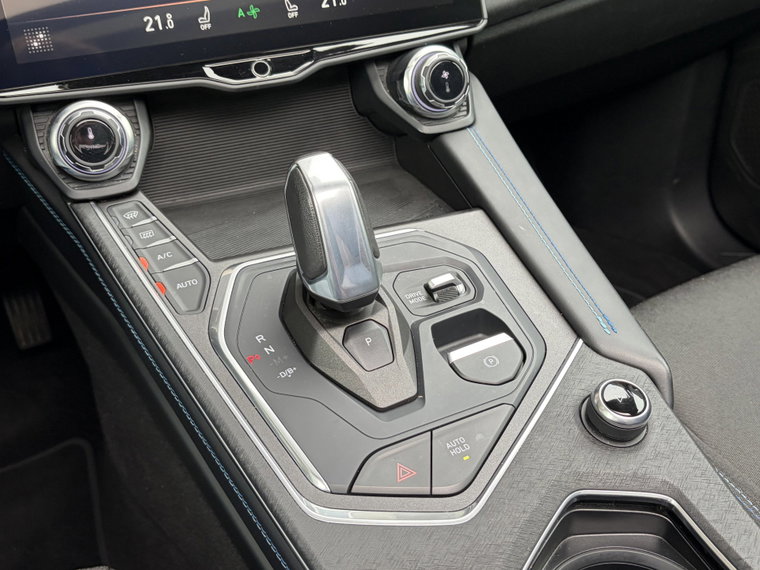 Vehicle Image 35