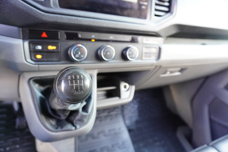 Vehicle Image 25