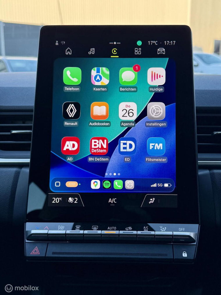 Vehicle Image 18