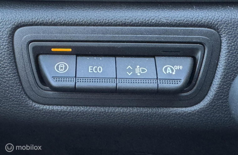 Vehicle Image 39