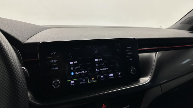 Vehicle Image 38