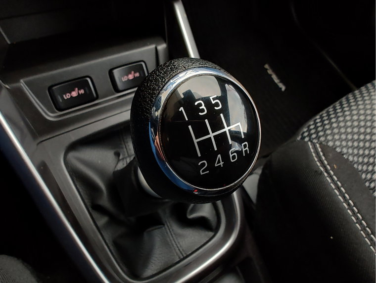Vehicle Image 18