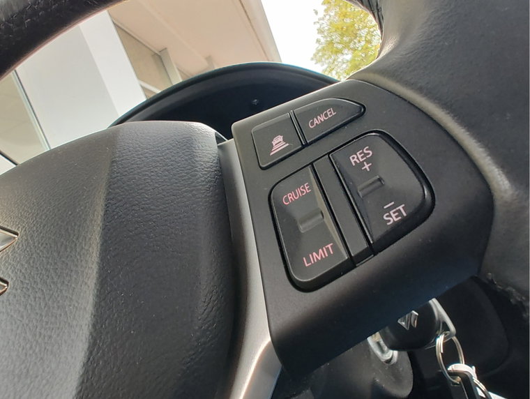 Vehicle Image 19