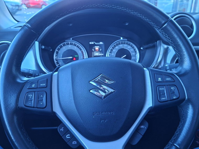 Vehicle Image 19