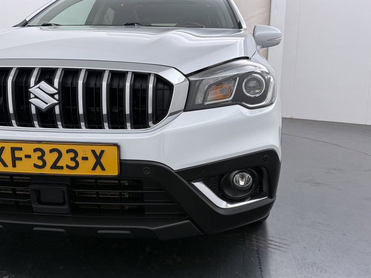 Vehicle Image 13