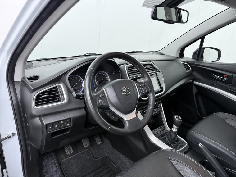Vehicle Image 17