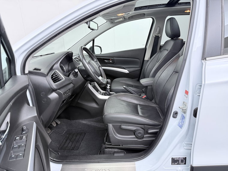 Vehicle Image 18
