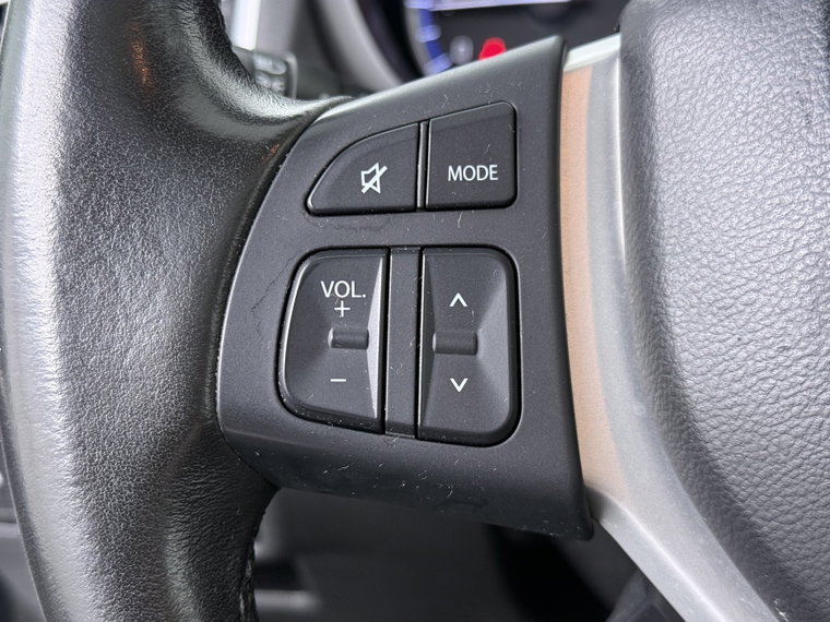 Vehicle Image 26