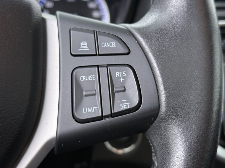 Vehicle Image 27