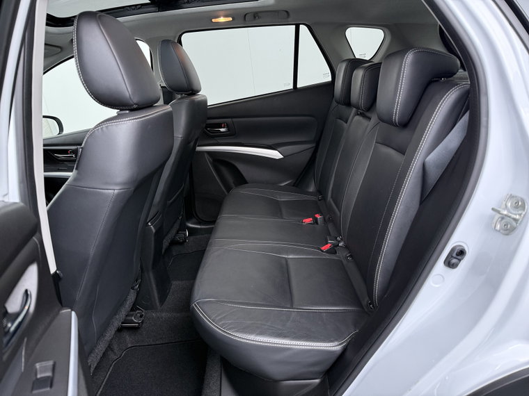 Vehicle Image 33