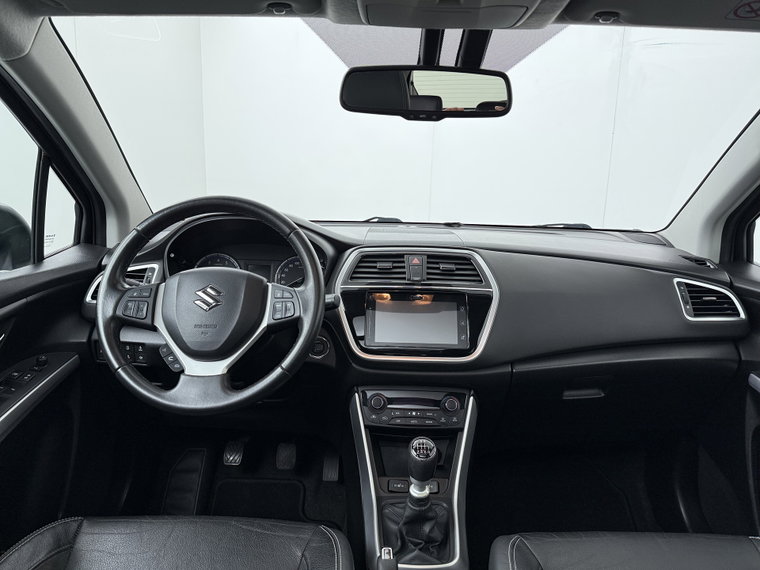 Vehicle Image 36