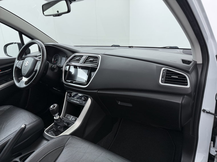 Vehicle Image 39