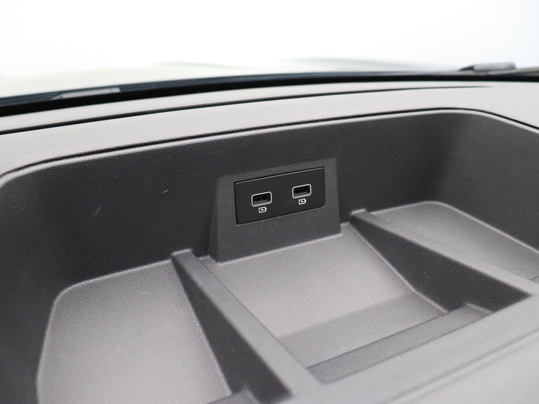 Vehicle Image 39