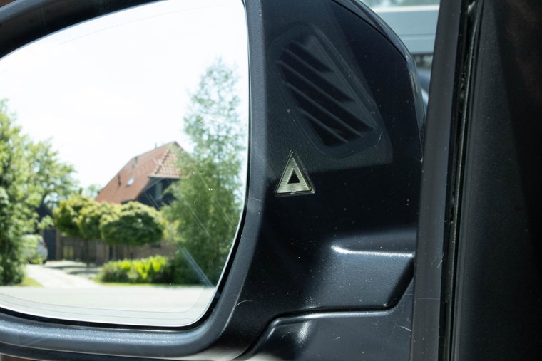 Vehicle Image 33