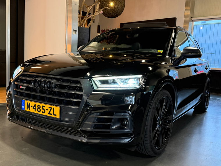 Vehicle Image 13